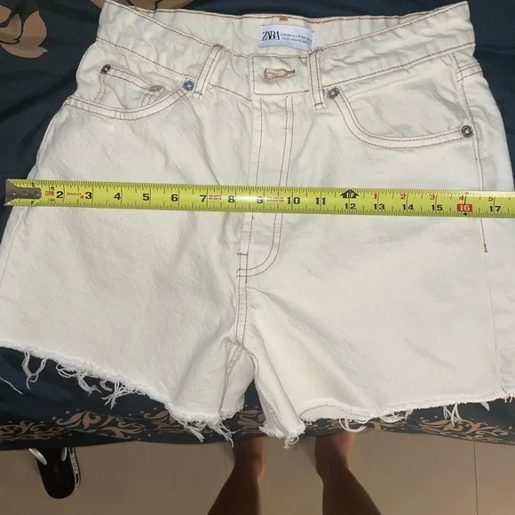 *sale! Zara cream/white button tie shorts - Picture 6 of 7